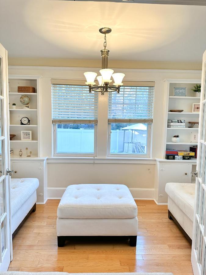 Vila 7 Mins Drive To Yale, Large Fenced Yard New Haven Exteriér fotografie