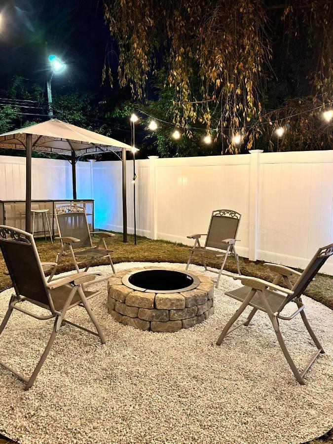 Vila 7 Mins Drive To Yale, Large Fenced Yard New Haven Exteriér fotografie